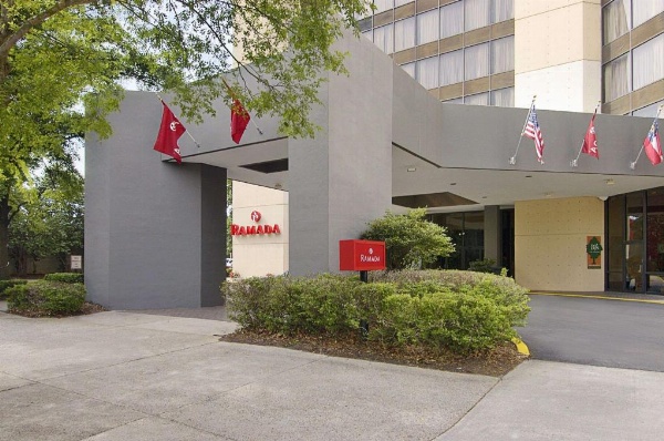 Ramada by Wyndham Augusta Downtown Hotel & Conference Center image 1