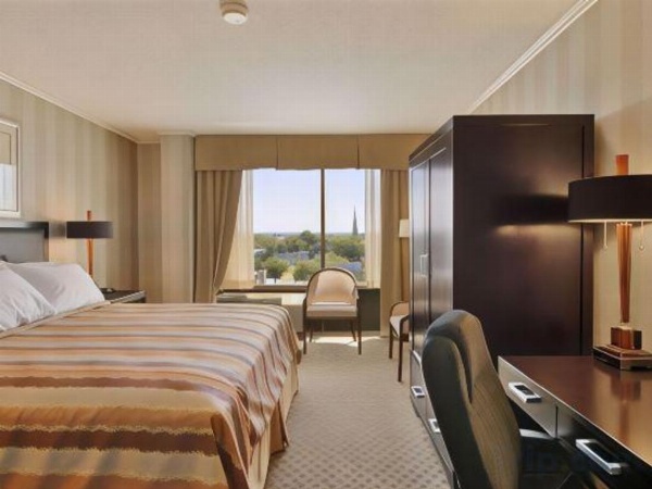 Ramada by Wyndham Augusta Downtown Hotel & Conference Center image 16