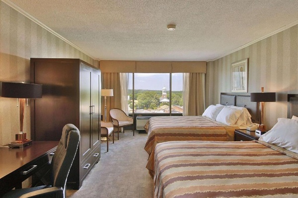 Ramada by Wyndham Augusta Downtown Hotel & Conference Center image 9